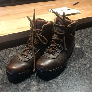 Womens Asolo hiking boots